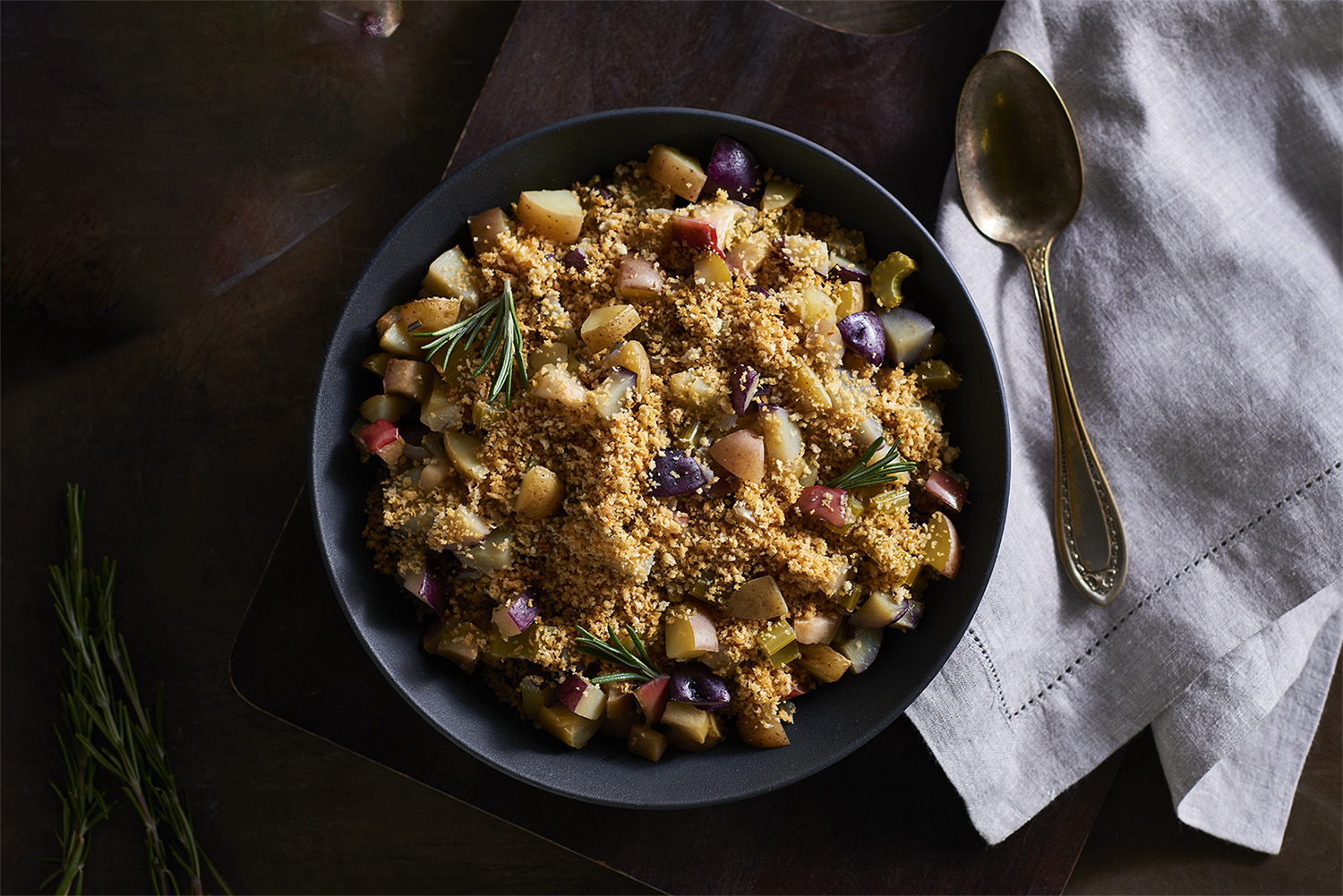 Potato stuffing in a bowl.