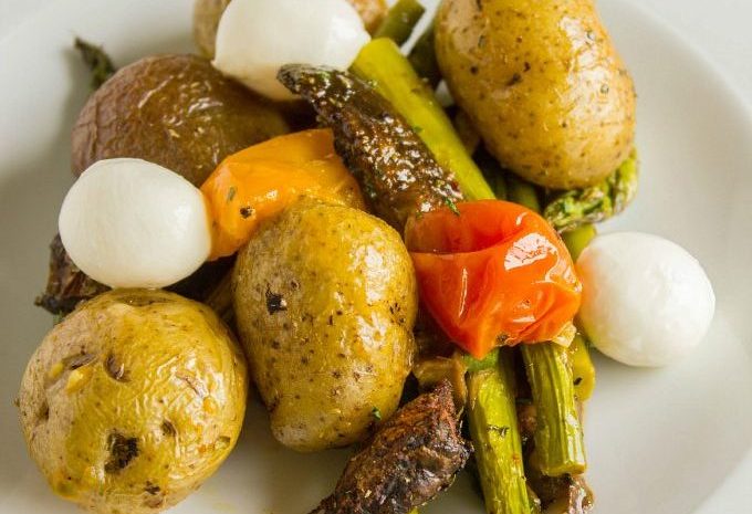 Easy Creamer Potatoes with Roasted Vegetables