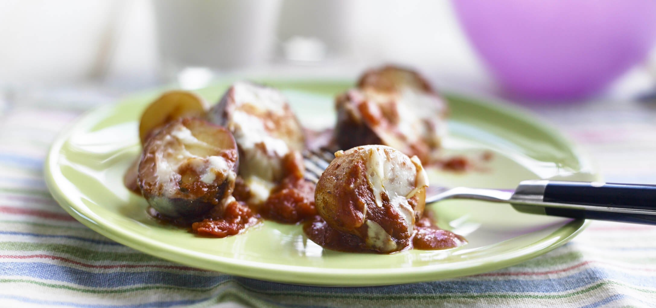 A plate of pizza potatoes