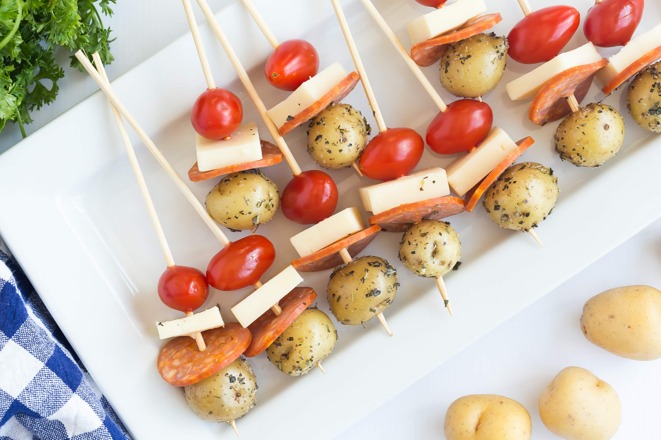 Potato pizza skewers.